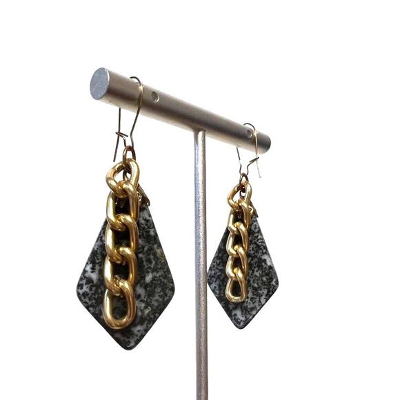 Vintage Elegant Dangle Earrings with Gold Chain and Gray Stone Element - Picture 1 of 11